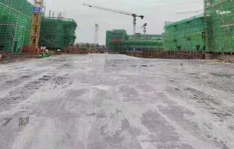 港晨公司岳陽自貿片區綜合體項目B地塊地下室結構全面封頂